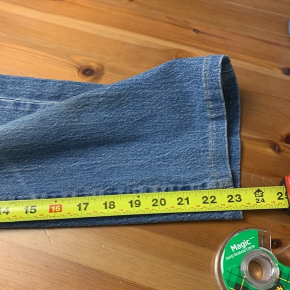 Levi’s Ribcage Straight High Rise Faded Blue Denim Jeans with Button Fly - Picture 16 of 17